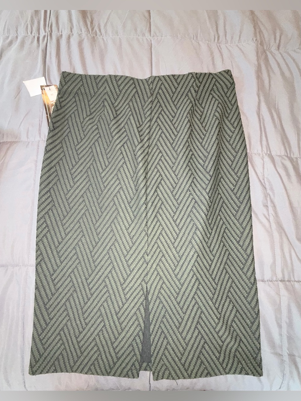NYCC Olive Green Herringbone Pencil Midi Skirt NWT Size M - Picture 2 of 6